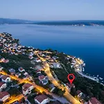 Relax-2 By Interhome Maslenica