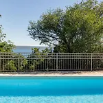 Apartamento Relax-2 By Interhome