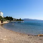 Relax-2 By Interhome Apartamento Maslenica