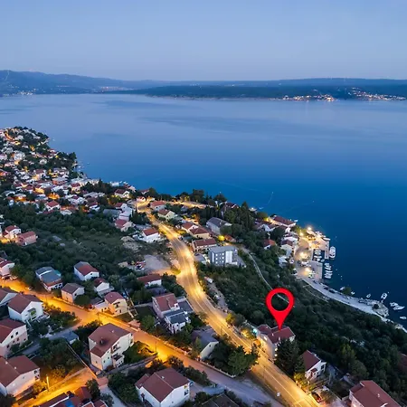 Relax-2 By Interhome 마슬레니차