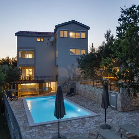 Relax-2 By Interhome