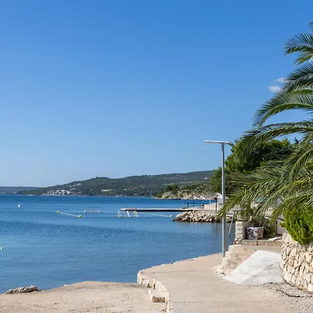 Relax-2 By Interhome * Maslenica