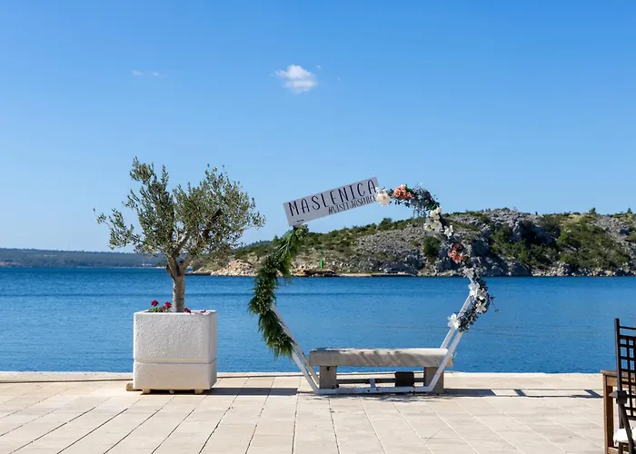 Relax-2 By Interhome Apartman Maslenica