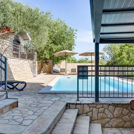 Relax-2 By Interhome Appartement *