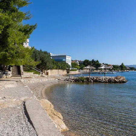 Relax-2 By Interhome Maslenica