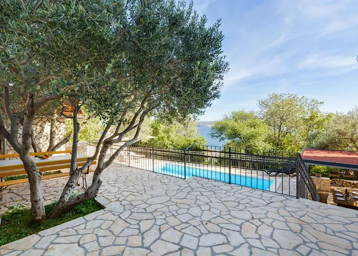 Apartment Relax-2 By Interhome