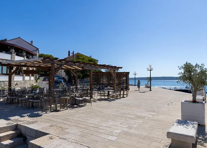 Apartment Relax-2 By Interhome Maslenica